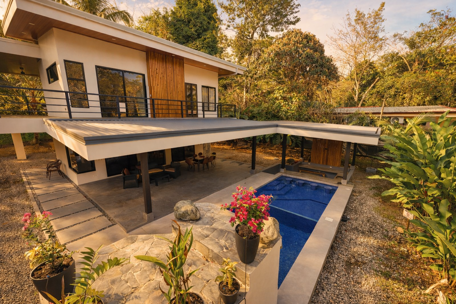 Natural Mystic Pavones retreat photo: retreat lodging at Natural Mystic